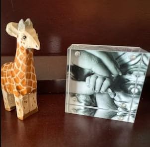 Hand-Carved Wooden Giraffe Statue - Miniature Home Decor Sculpture