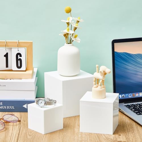 Geetery 5 Piece Acrylic Display Riser Set White