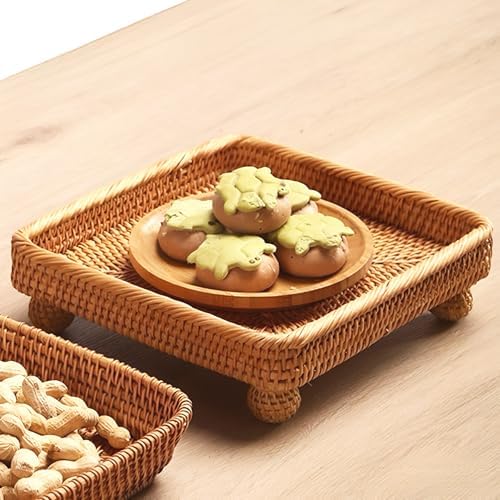 i-lan 9 Inch Square Rattan Riser Stand for Display