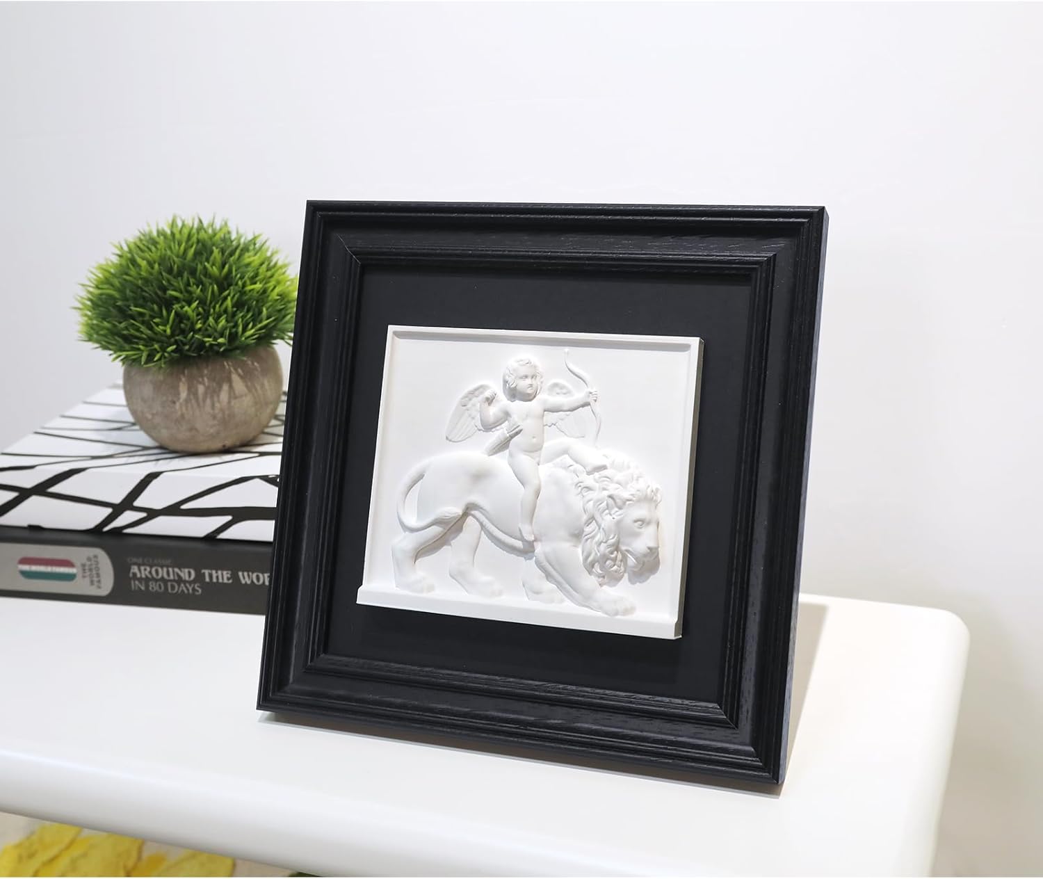 Folkor Life Wall Art Sculpture Classic Cupid Arrow with Black Frame