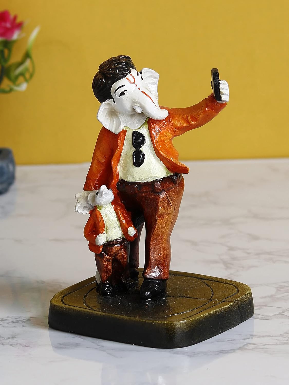 Handcrafted Polyresin Lord Ganesha Selfie Statue Decor