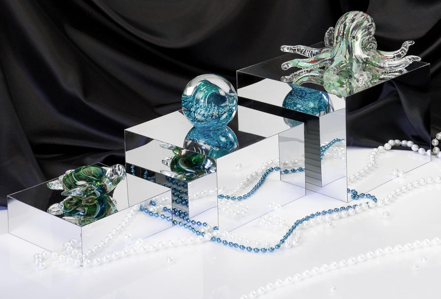 Red Co Glossy Silver Acrylic Cube Display Risers - 3 Pack
